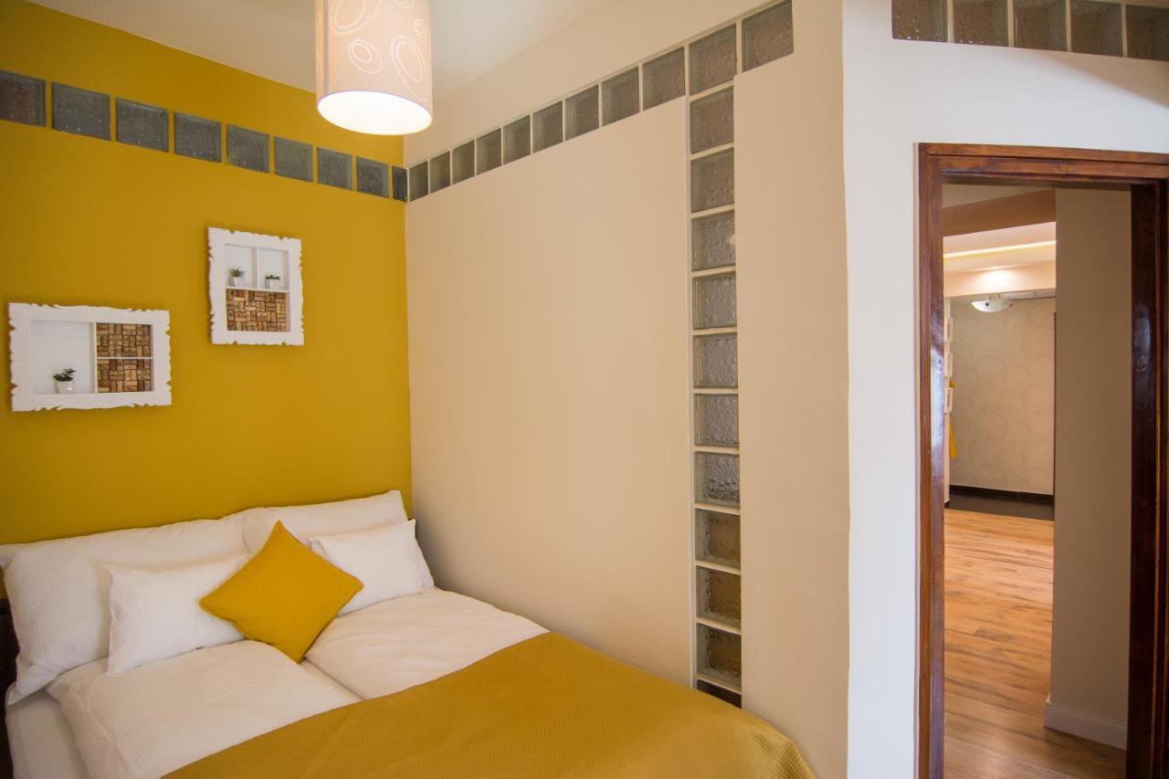 Cork Apartman Эгер Экстерьер фото