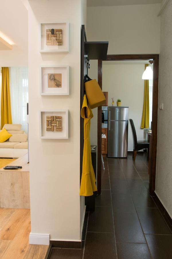 Cork Apartman Эгер Экстерьер фото