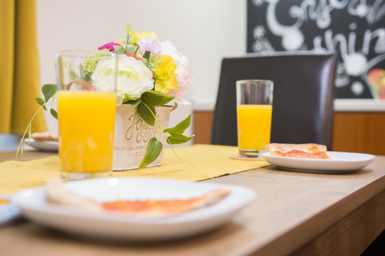 Cork Apartman Эгер Экстерьер фото