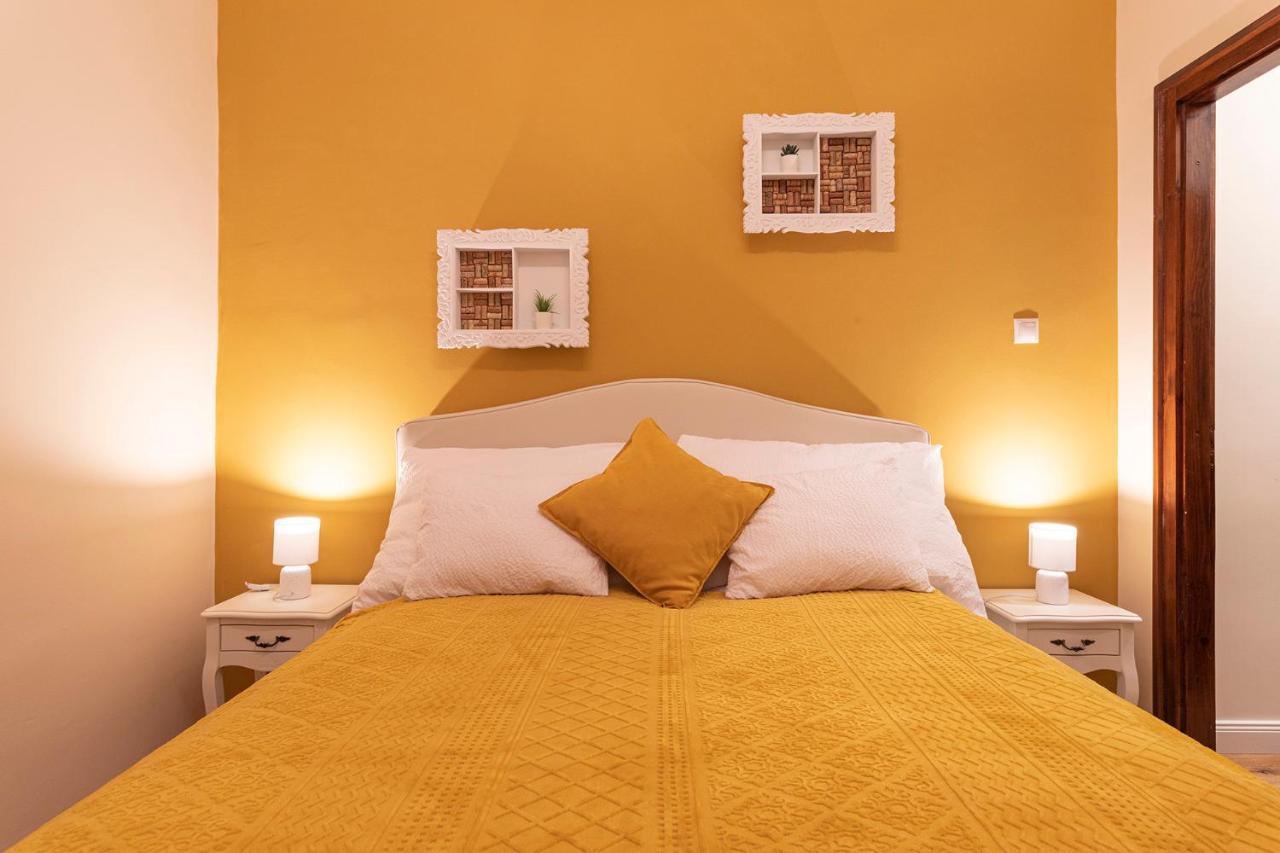 Cork Apartman Эгер Экстерьер фото